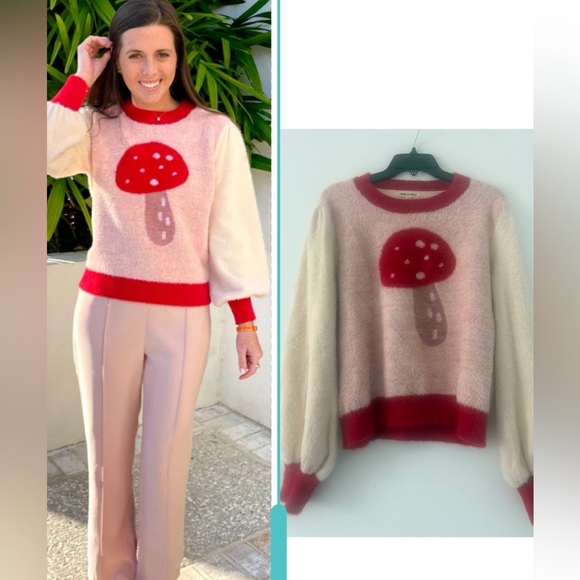 Saint Geraldine Fuzzy Mushroom Print Sweater Soft Size M - Picture 1 of 6